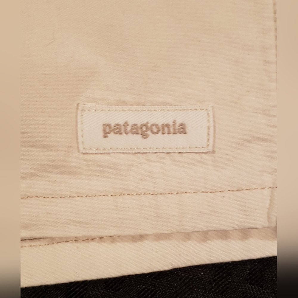 Patagonia Men's Funhoggers 100% Cotton Undyed Natural Shorts Size:Sm - Picture 9 of 13